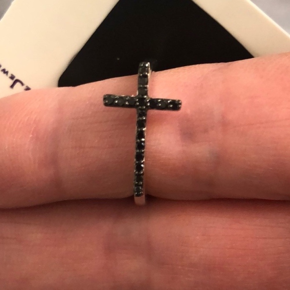SAVVY CIE sterling & black diamond cross ring sz 7 - NEW! - Picture 3 of 7
